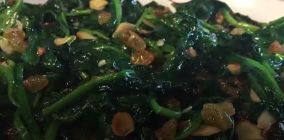 Garlic and Spinach Saute