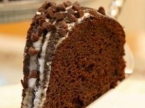 Holiday Pumpkin-Chocolate Bundt Cake